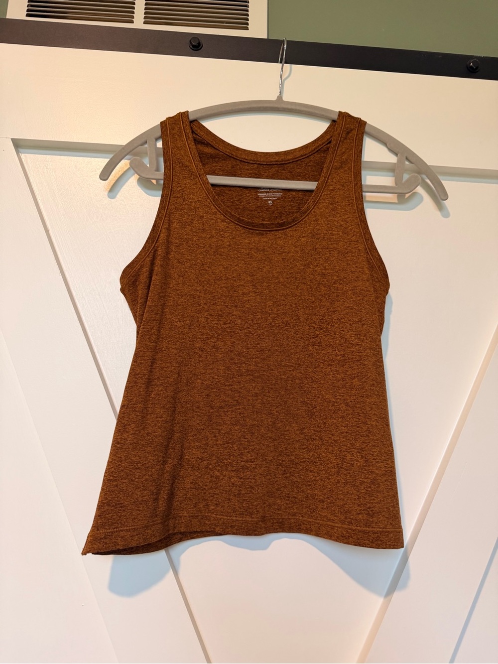 Athleta tank XS